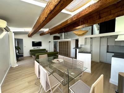 Appartement - 101 m² - 4 pièces