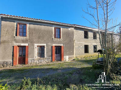 Maison - 150 m² - 4 pièces