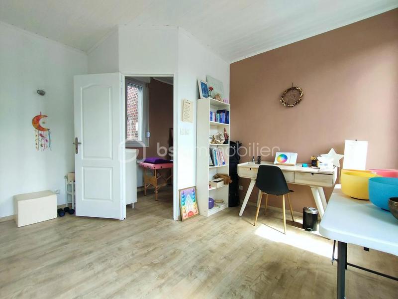 Maison - 241 m² - 7 pièces