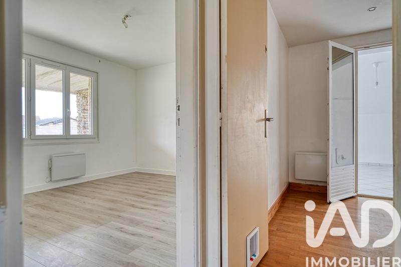 Maison - 181 m² - 8 pièces