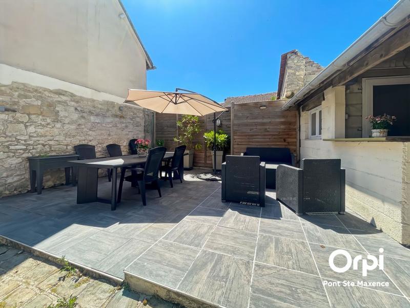 Maison de ville - 175 m² - 6 pièces