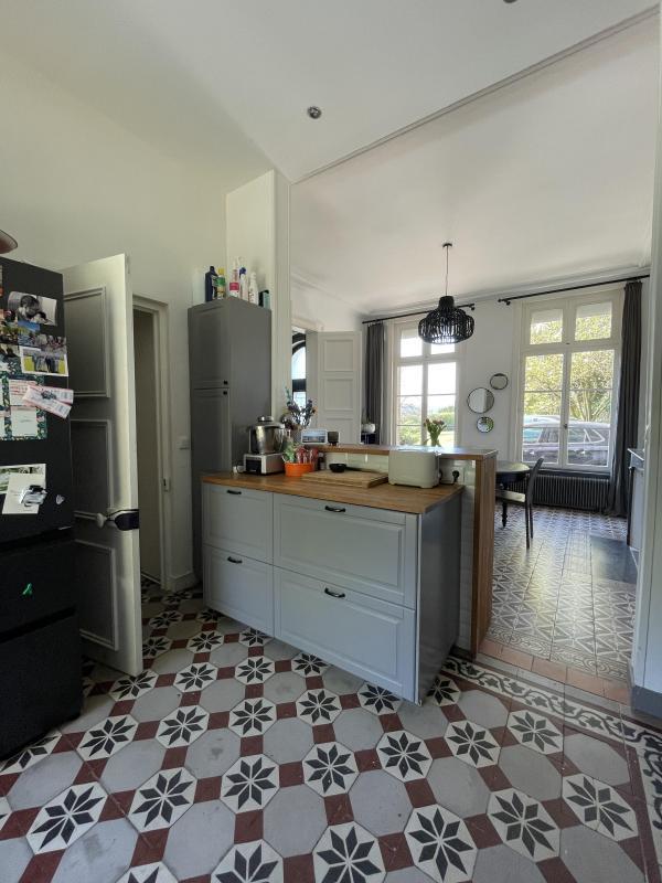 Propriété - 450 m² - 15 pièces