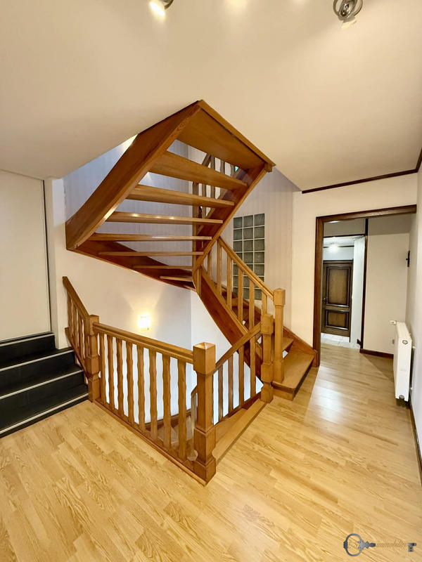 Maison - 138 m² - 4 pièces