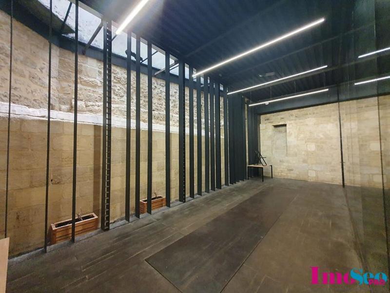 Local commercial - 630 m²