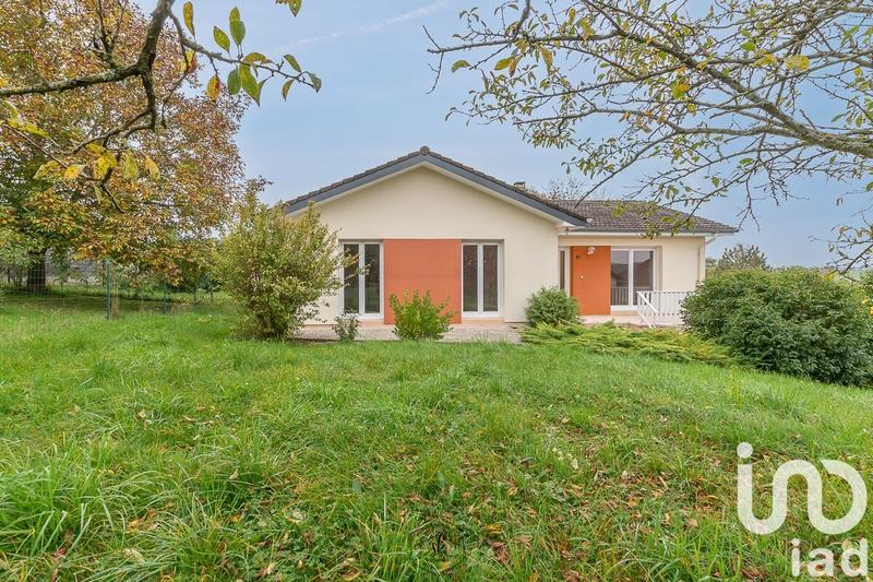 Maison - 95 m² - 5 pièces