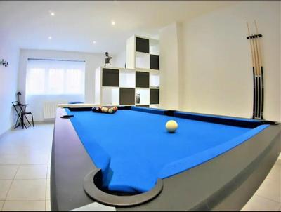 Local commercial - 93 m² - 4 pièces