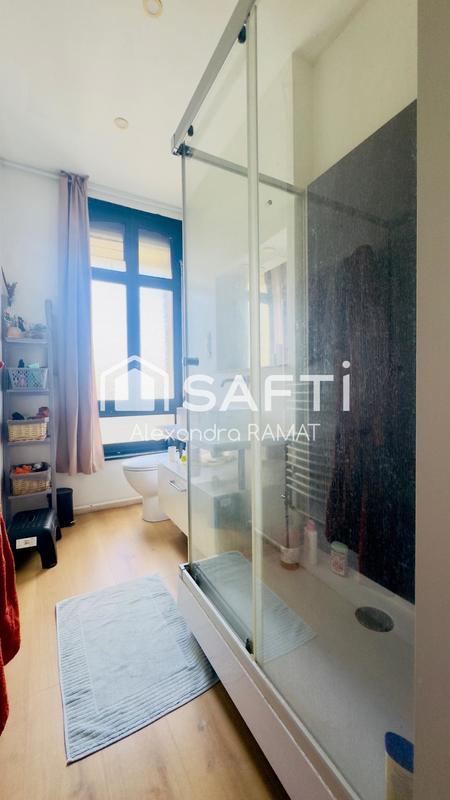 Maison - 176 m² - 7 pièces