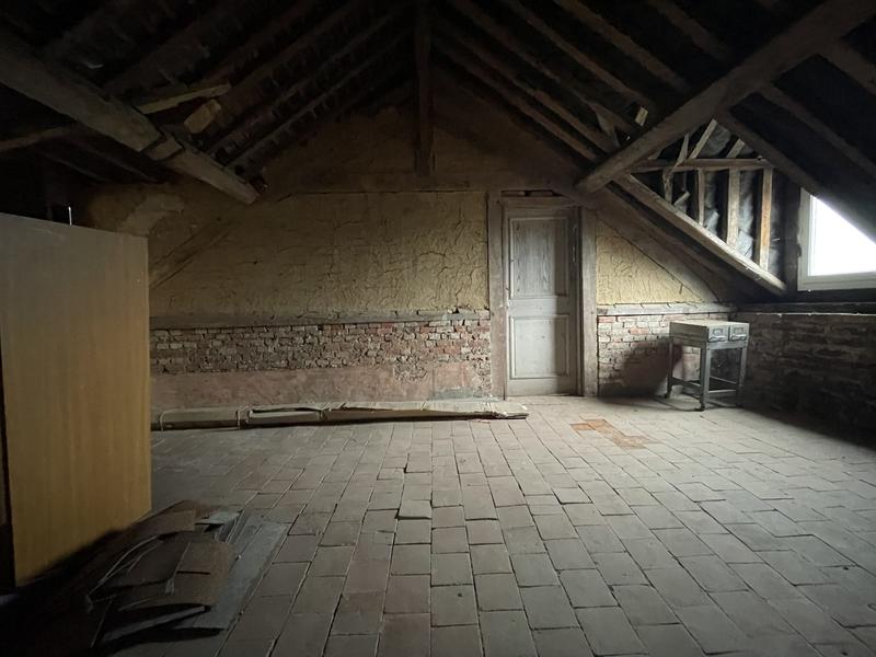 Maison - 274 m² - 12 pièces