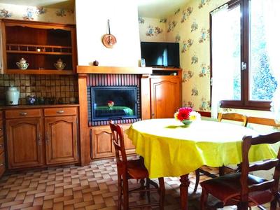 Propriété - 188 m² - 9 pièces