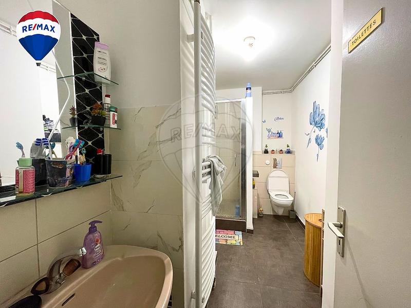 Appartement - 90 m² - 4 pièces