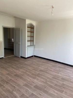 Appartement - 74 m² - 3 pièces