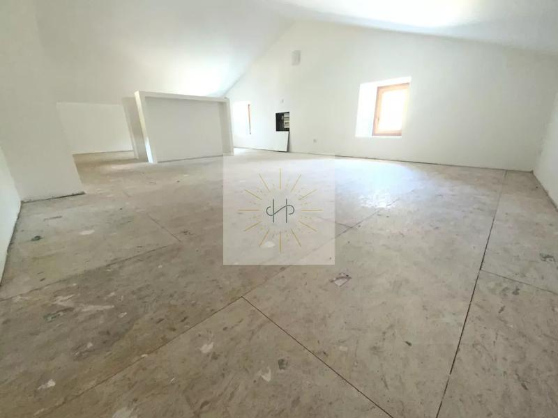 Maison - 157 m² - 6 pièces