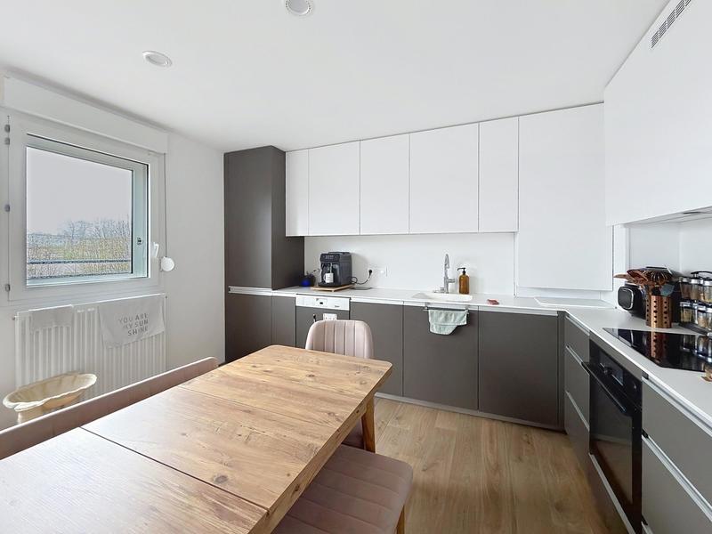 Appartement - 79 m² - 4 pièces