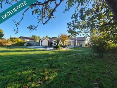 Maison - 200 m² - 7 pièces