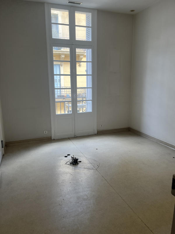 Appartement - 96 m² - 4 pièces