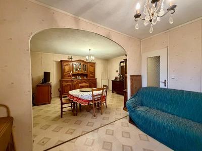 Maison - 145 m² - 6 pièces