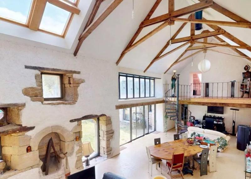 Maison contemporaine - 247 m² - 7 pièces