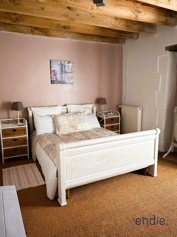 Maison - 385 m² - 11 pièces