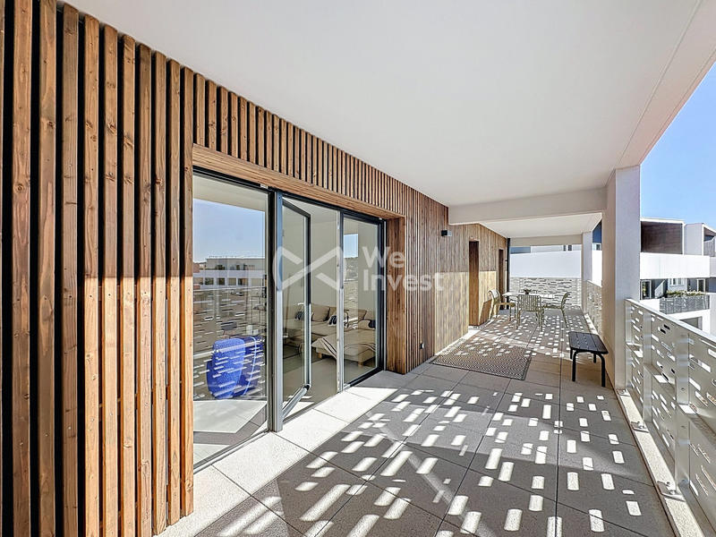 Appartement - 125 m² - 5 pièces