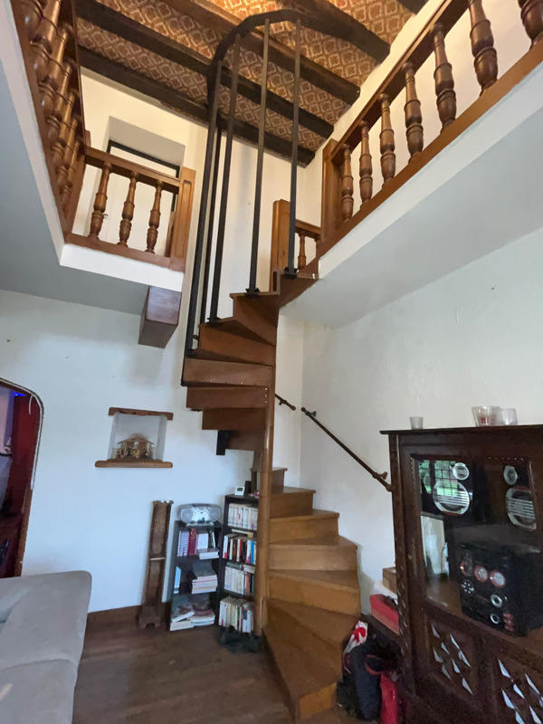 Maison - 240 m² - 9 pièces