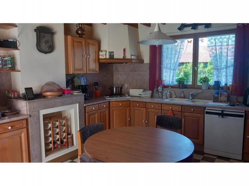 Maison - 110 m² - 6 pièces