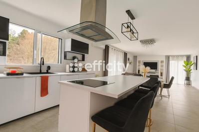 Pavillon - 108 m² - 5 pièces