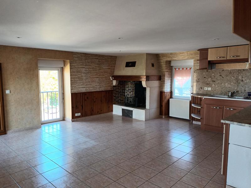 Maison - 98 m² - 4 pièces