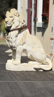 Propriété - 196 m² - 5 pièces