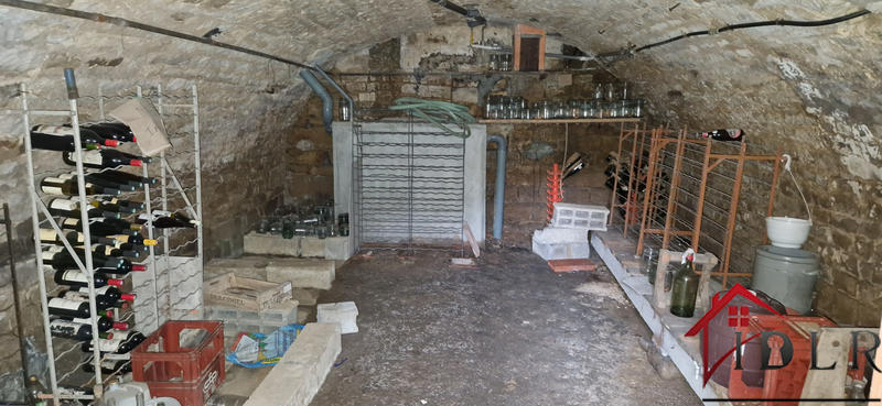 Maison de village - 228 m² - 8 pièces