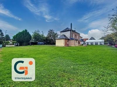 Maison - 200 m² - 7 pièces