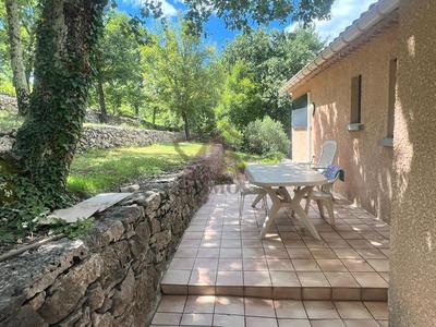 Maison - 101 m² - 4 pièces