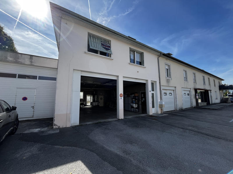 Immeuble - 127 m² - 7 pièces