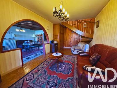 Maison - 99 m² - 4 pièces