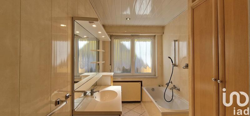 Maison - 143 m² - 7 pièces