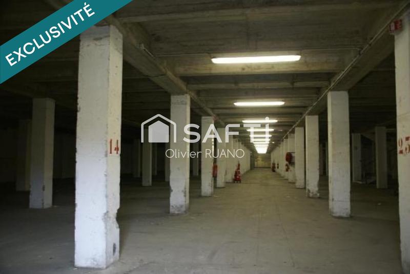 Immeuble - 7 200 m²