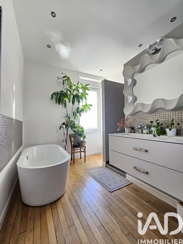 Maison - 177 m² - 6 pièces