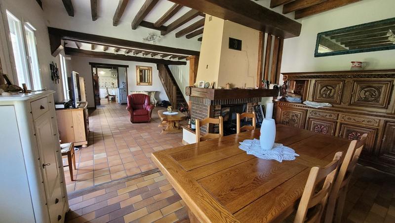 Maison - 155 m² - 7 pièces