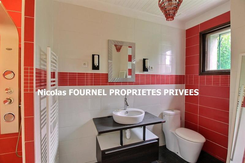 Maison - 82 m² - 3 pièces