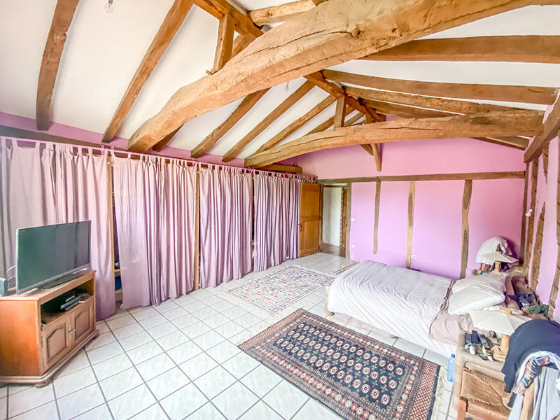 Maison - 400 m² - 7 pièces