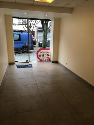 Local commercial - 25 m² - 2 pièces