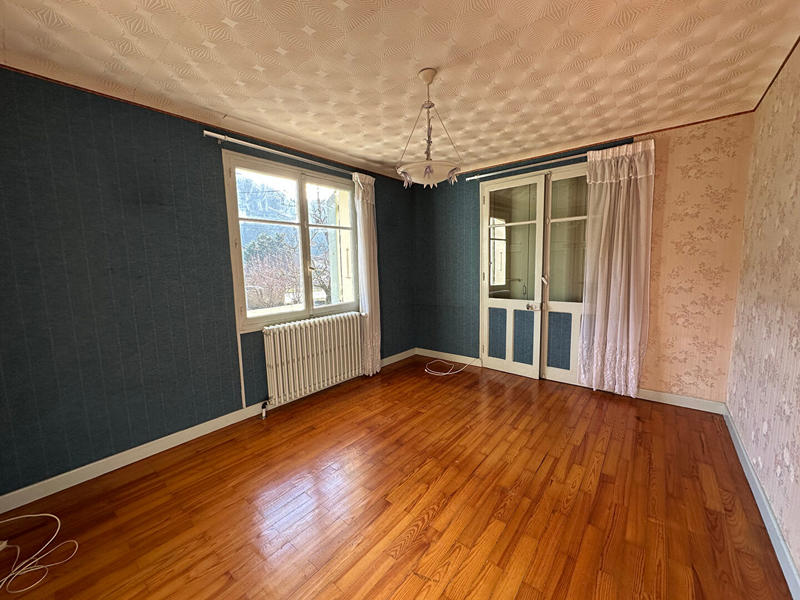 Maison - 160 m² - 6 pièces