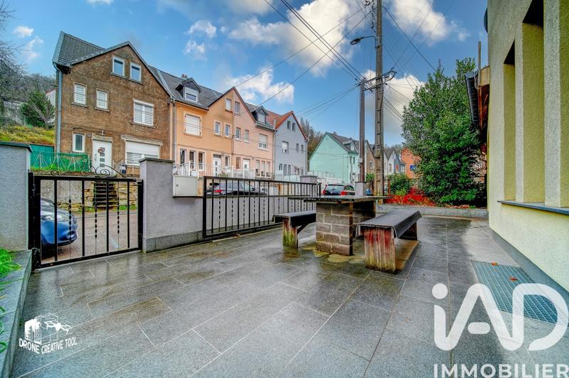 Maison - 110 m² - 6 pièces