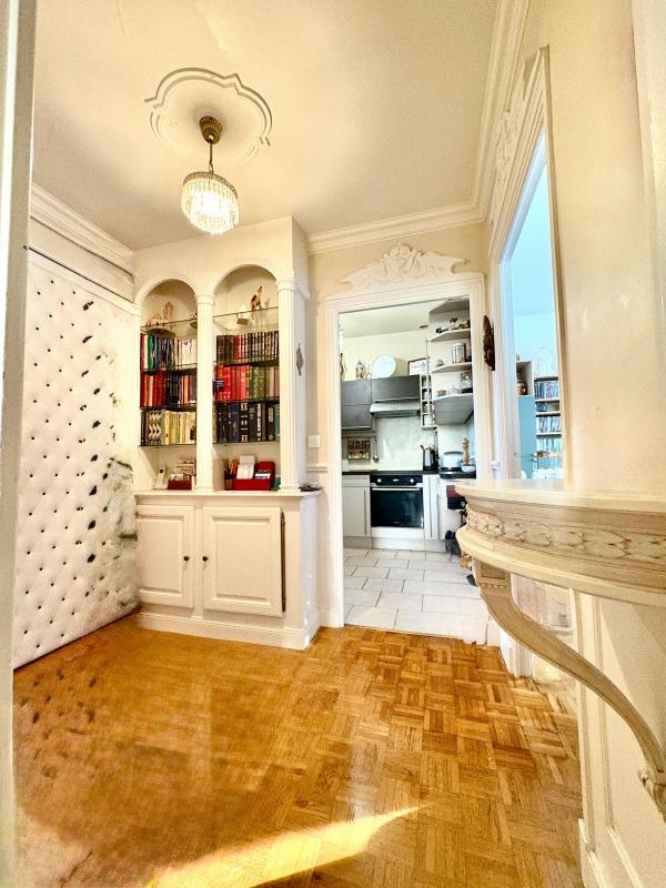 Appartement - 77 m² - 4 pièces