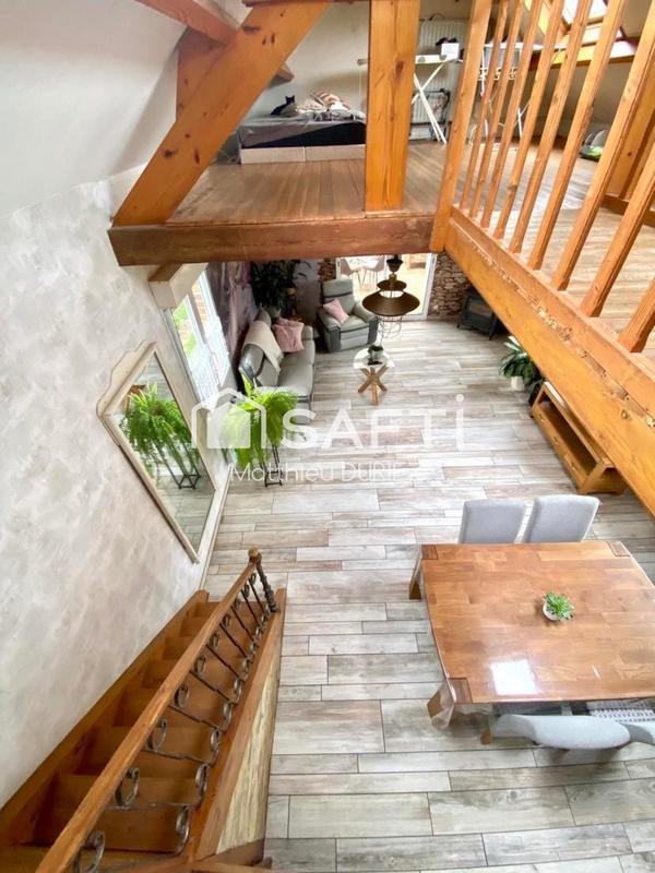 Maison - 160 m² - 10 pièces