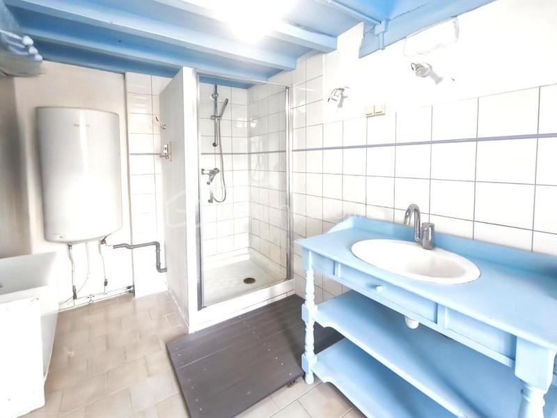 Maison - 185 m² - 6 pièces