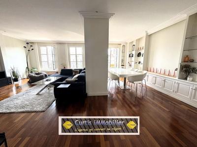 Appartement - 124 m² - 4 pièces