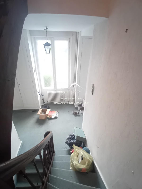 Maison - 194 m² - 8 pièces