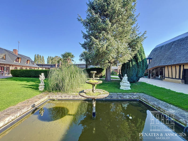 Villa - 360 m² - 6 pièces