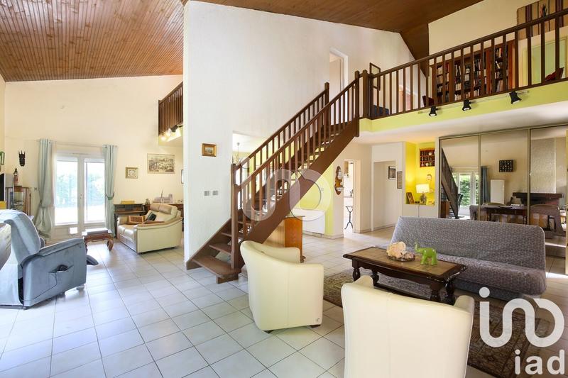 Maison de maîtres - 190 m² - 7 pièces