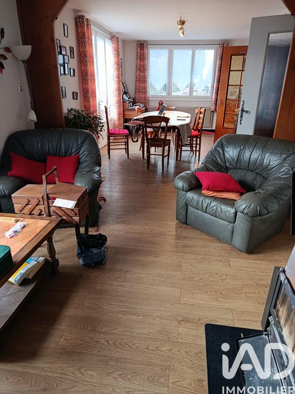 Maison - 146 m² - 7 pièces